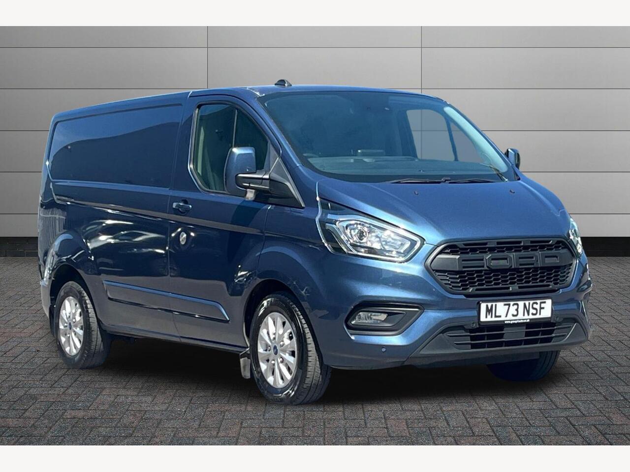 Main listing image - Ford Transit Custom