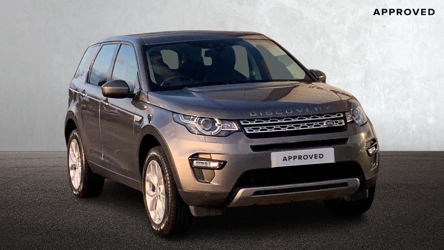 Main listing image - Land Rover Discovery Sport