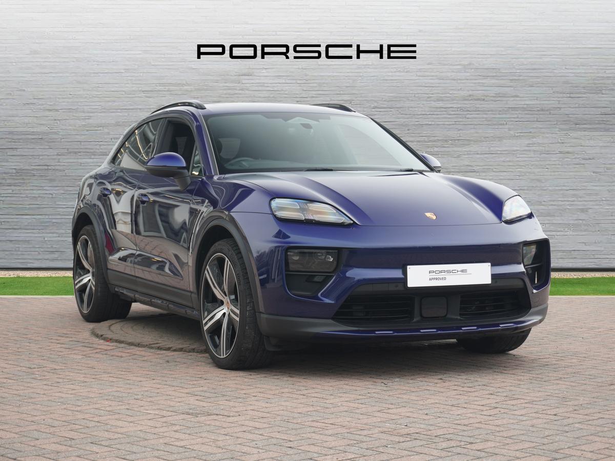 Main listing image - Porsche Macan