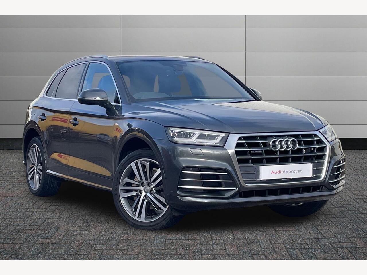 Main listing image - Audi Q5