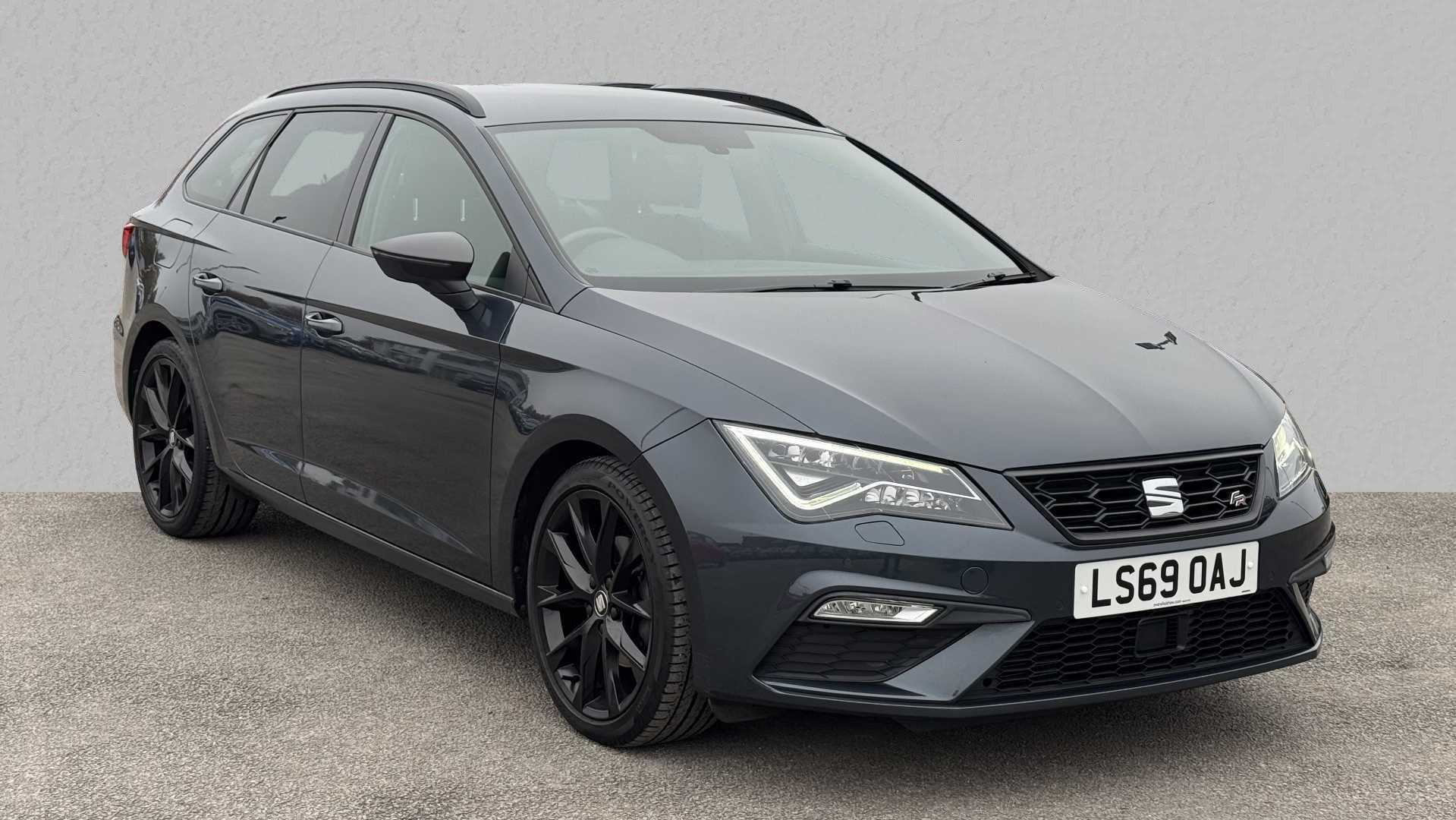 Main listing image - SEAT Leon Estate