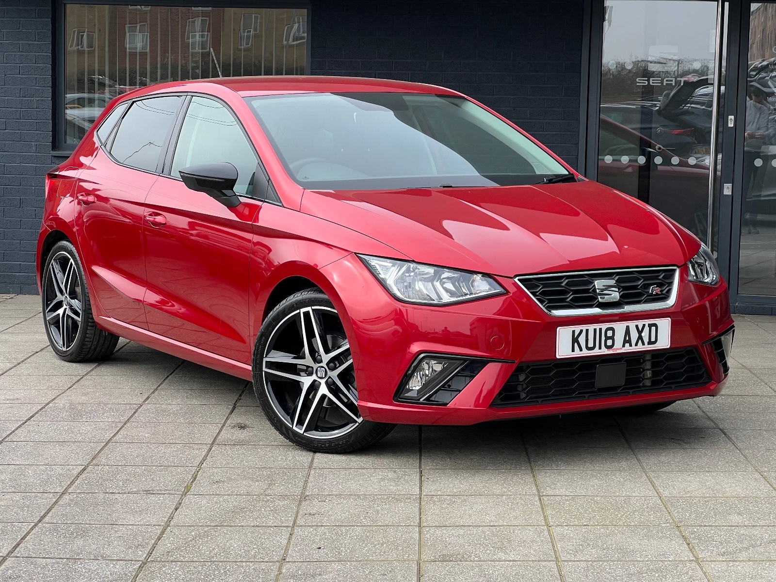 Main listing image - SEAT Ibiza