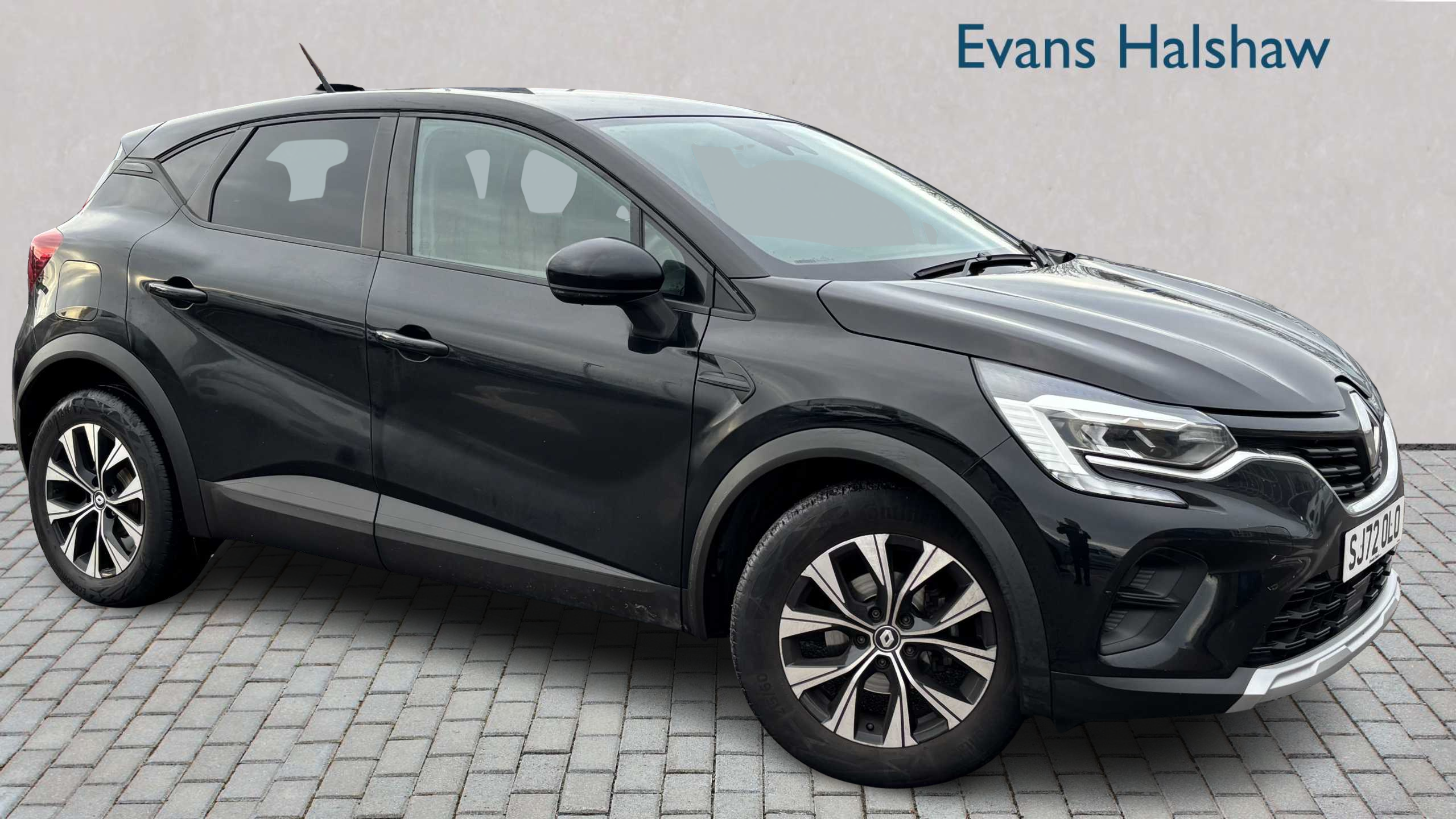 Main listing image - Renault Captur