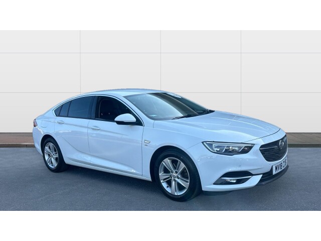 Main listing image - Vauxhall Insignia