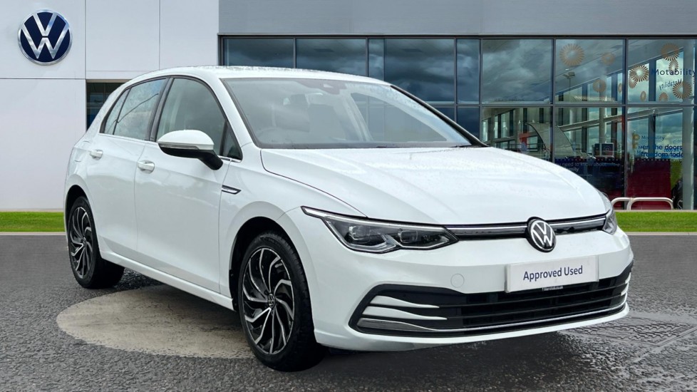 Main listing image - Volkswagen Golf