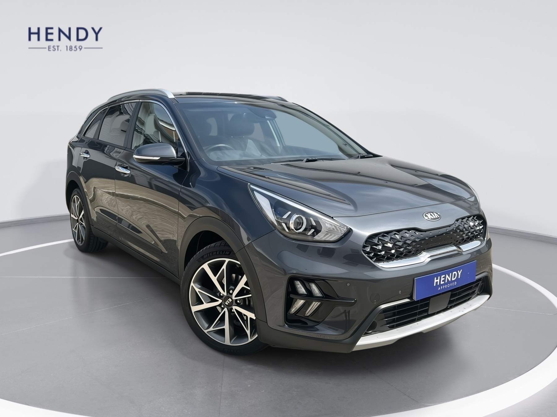 Main listing image - Kia Niro