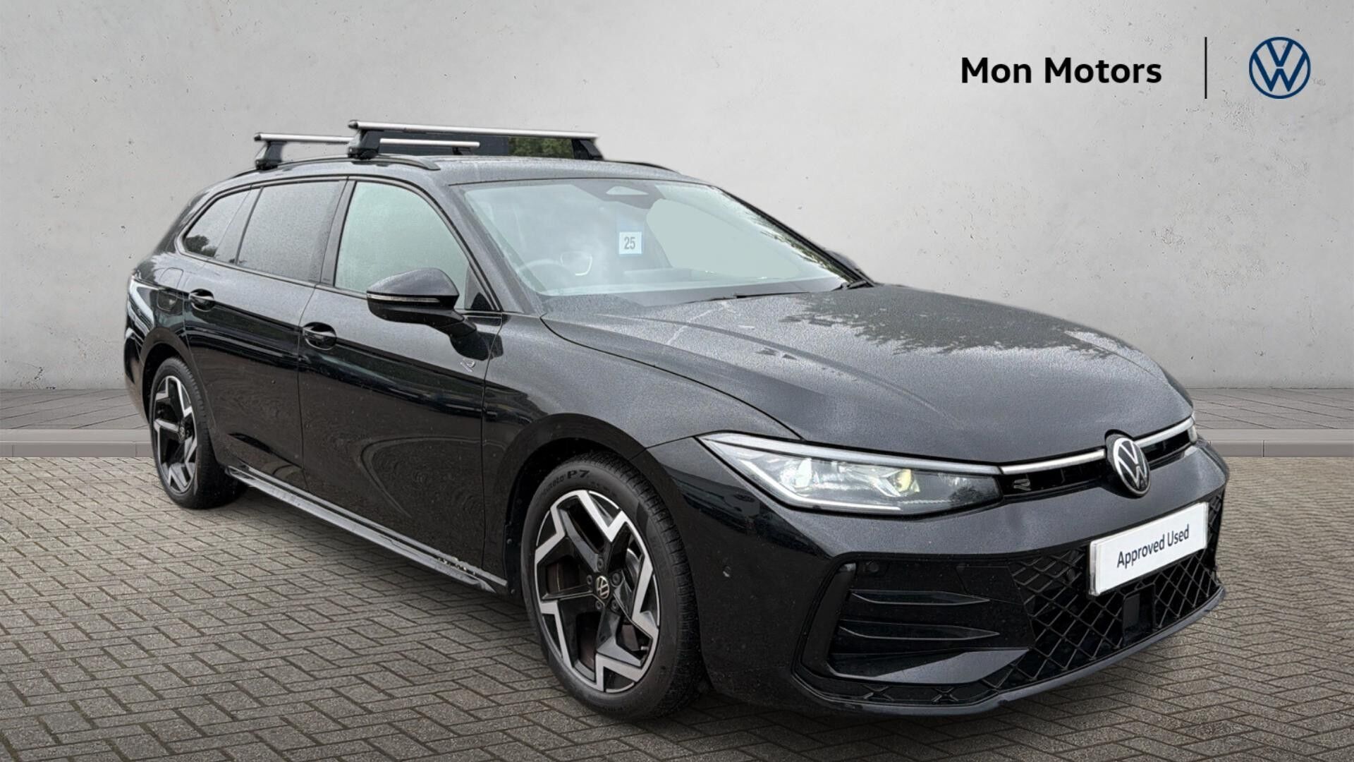 Main listing image - Volkswagen Passat Estate
