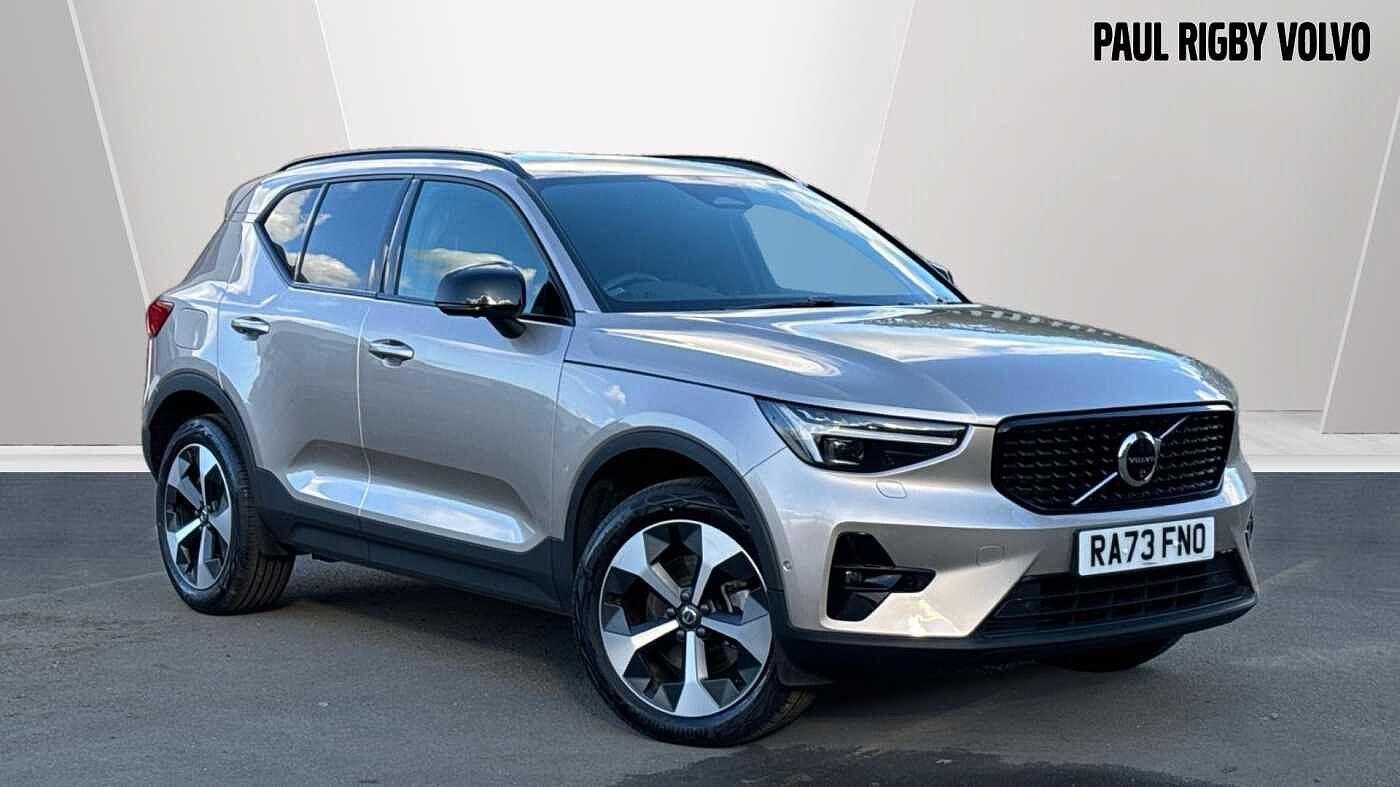 Main listing image - Volvo XC40