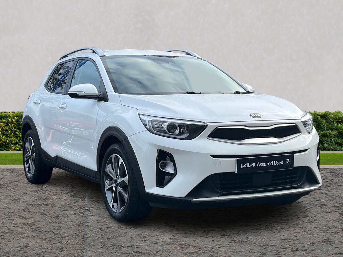 Main listing image - Kia Stonic