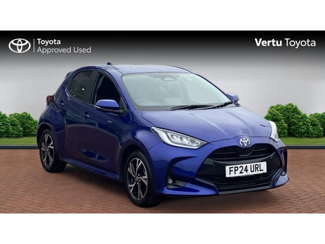 Main listing image - Toyota Yaris