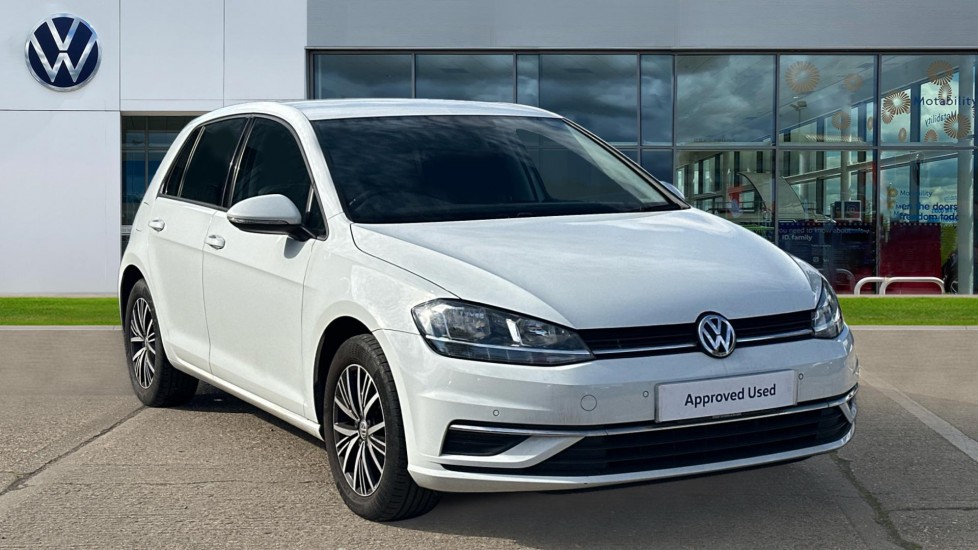 Main listing image - Volkswagen Golf