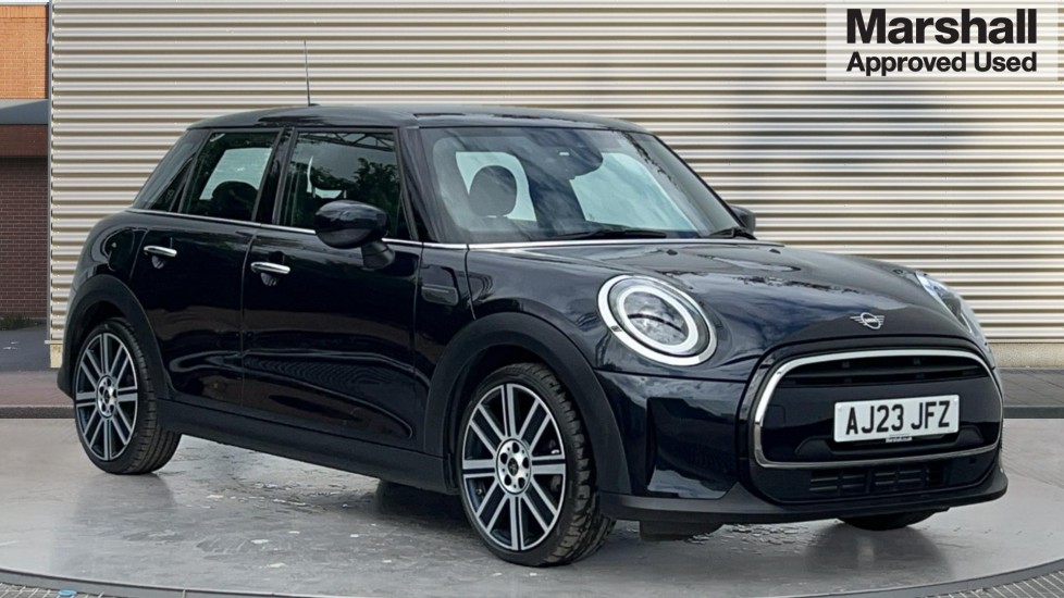 Main listing image - MINI Hatchback 5dr