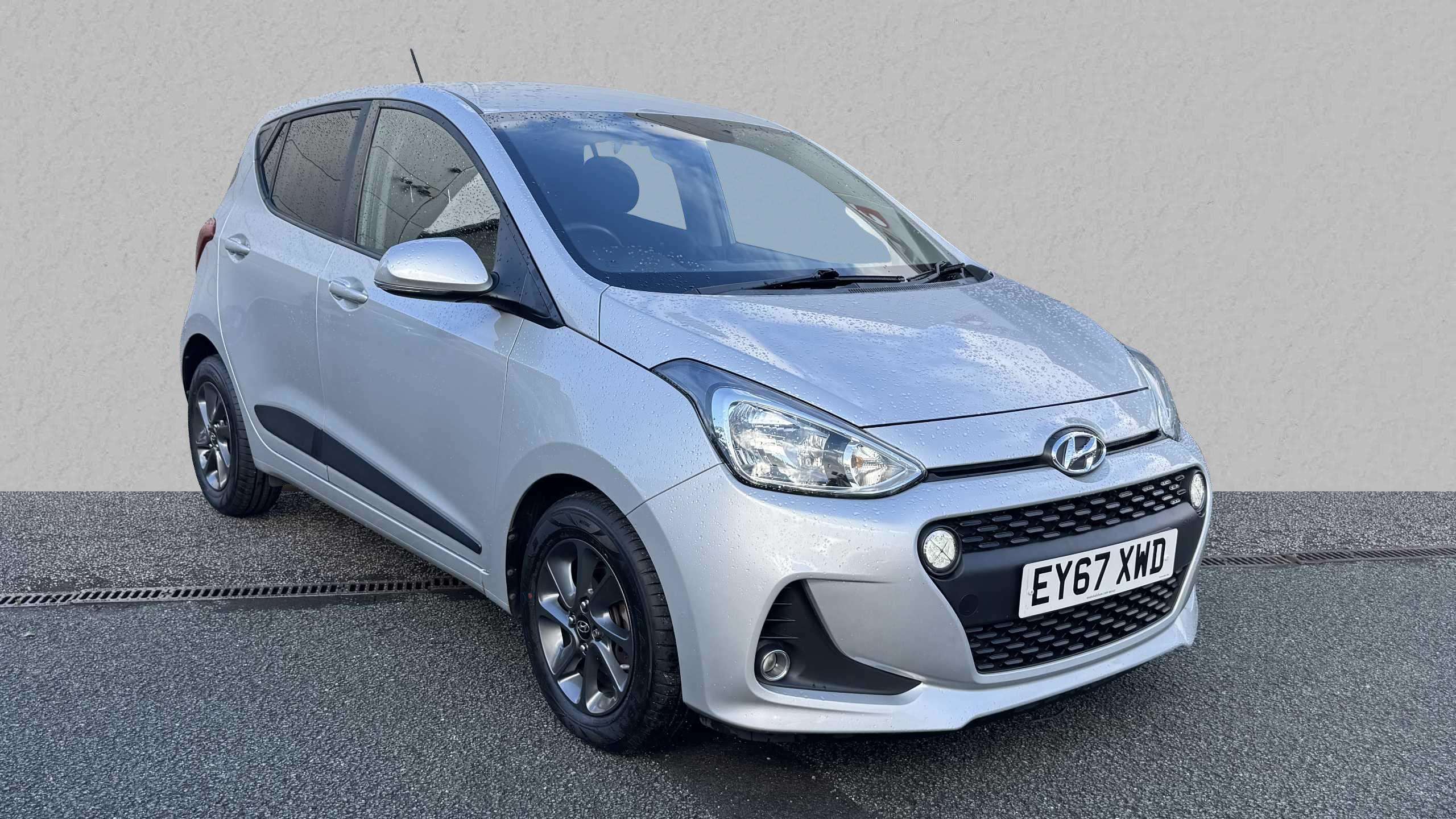 Main listing image - Hyundai i10