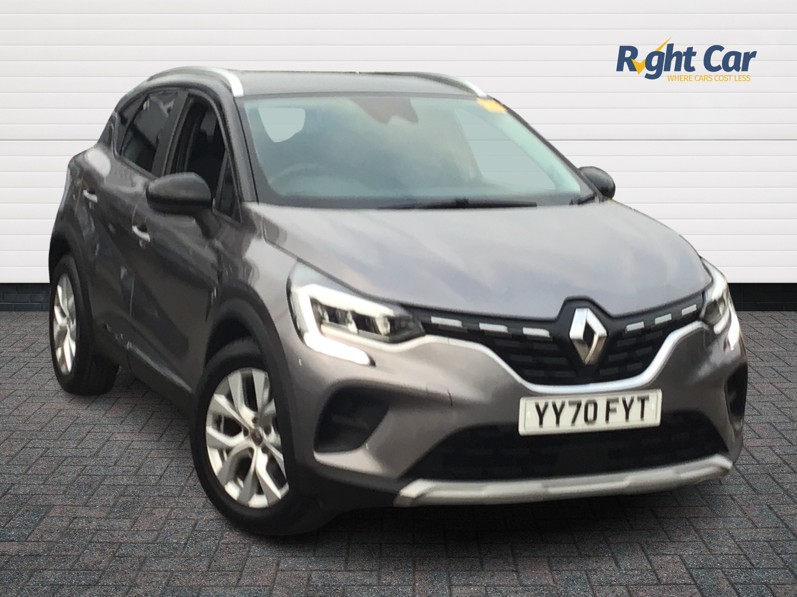 Main listing image - Renault Captur