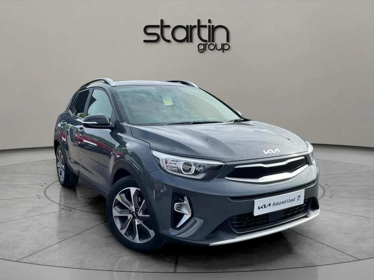 Main listing image - Kia Stonic