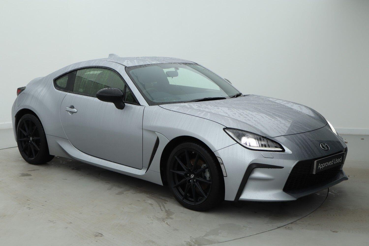 Main listing image - Toyota GR86