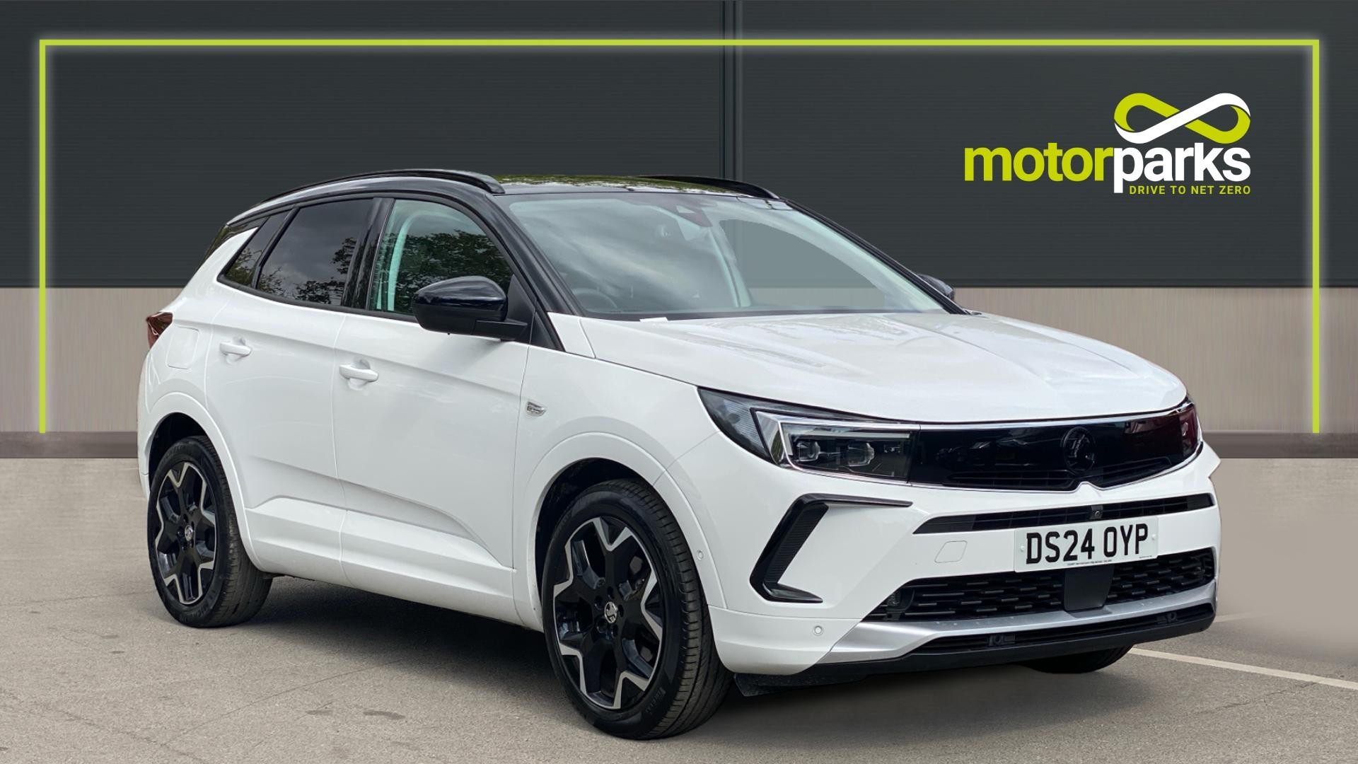 Main listing image - Vauxhall Grandland