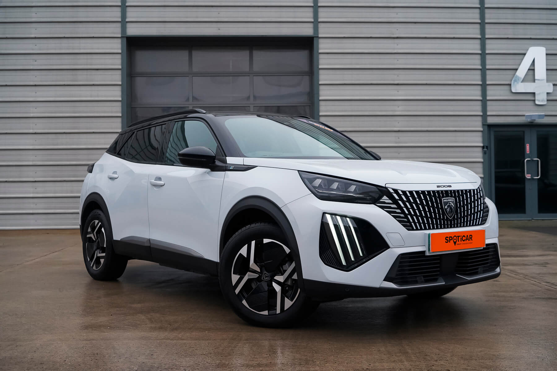 Main listing image - Peugeot e-2008