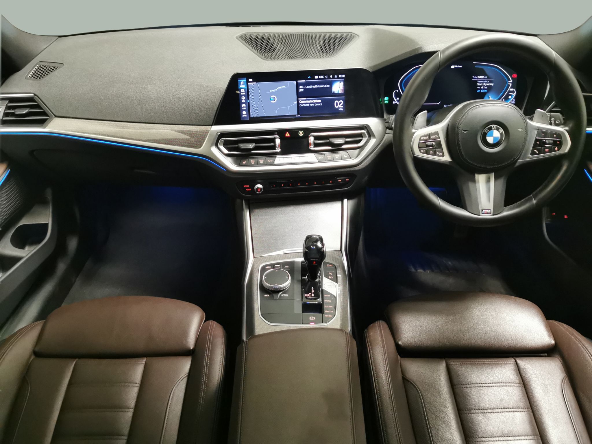 Main listing image - BMW 3 Series Touring