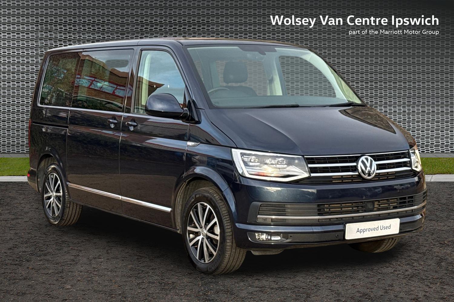 Main listing image - Volkswagen Caravelle
