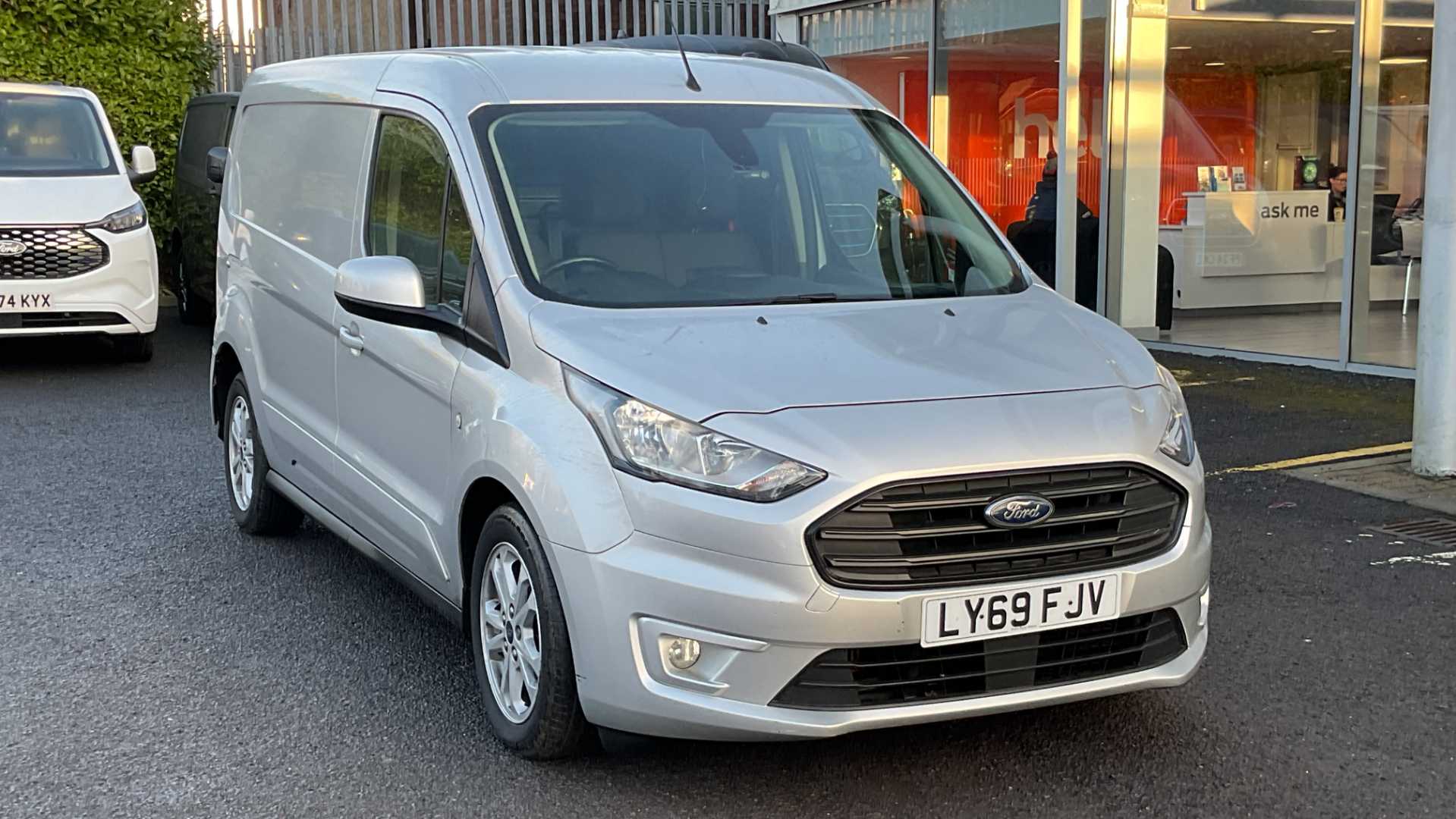 Main listing image - Ford Transit Connect