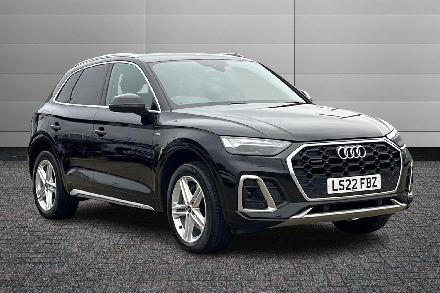 Main listing image - Audi Q5