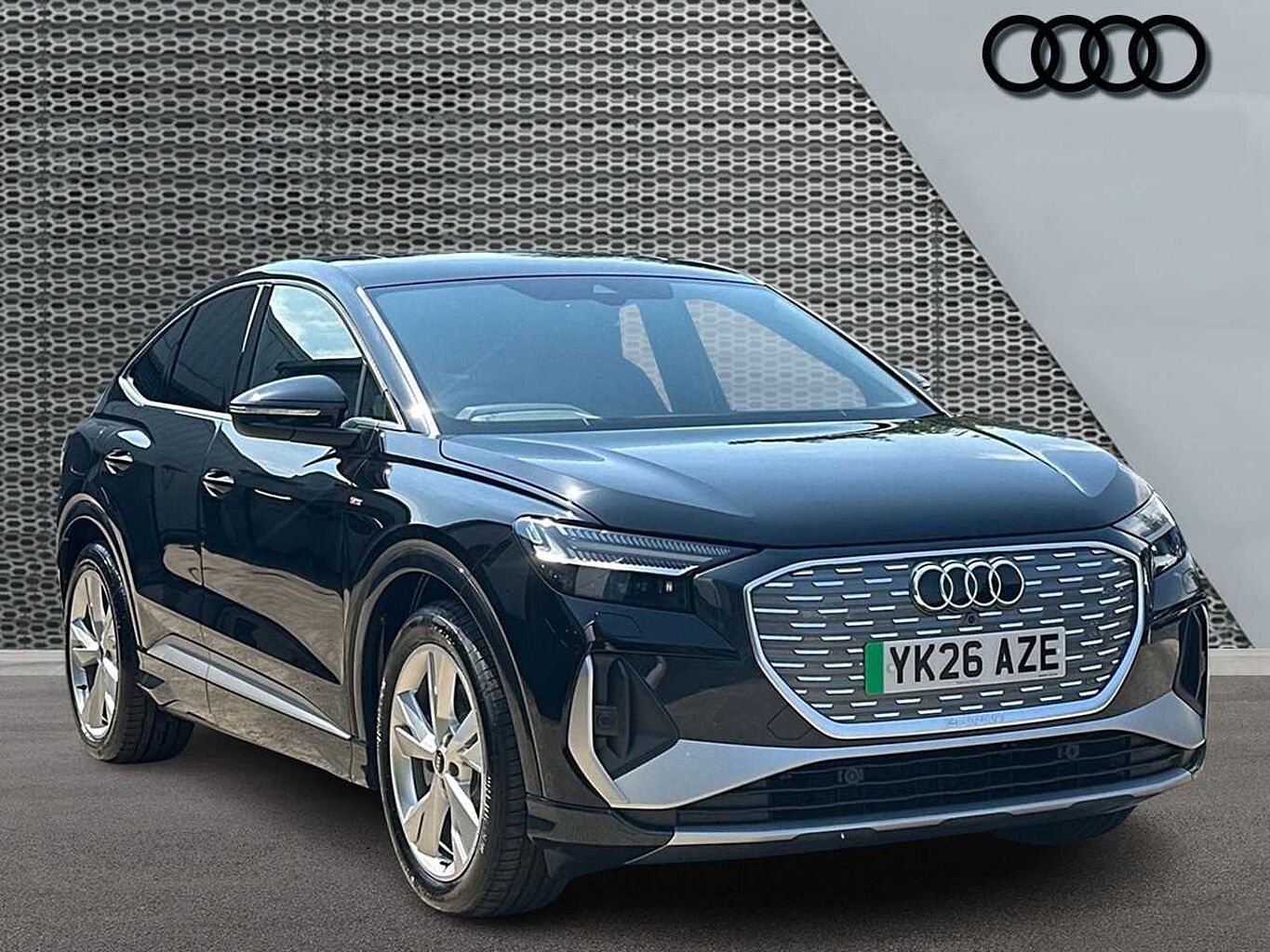 Main listing image - Audi Q4