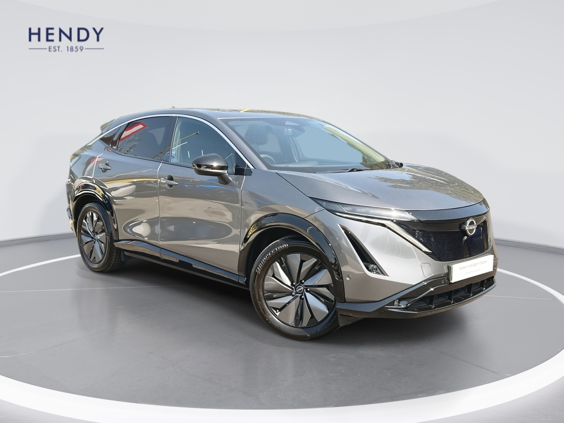Main listing image - Nissan Ariya
