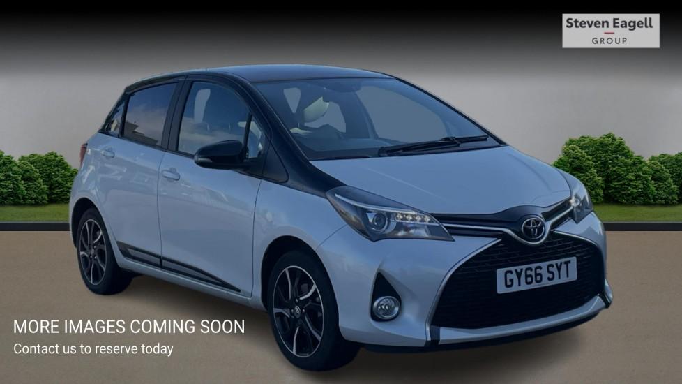 Main listing image - Toyota Yaris