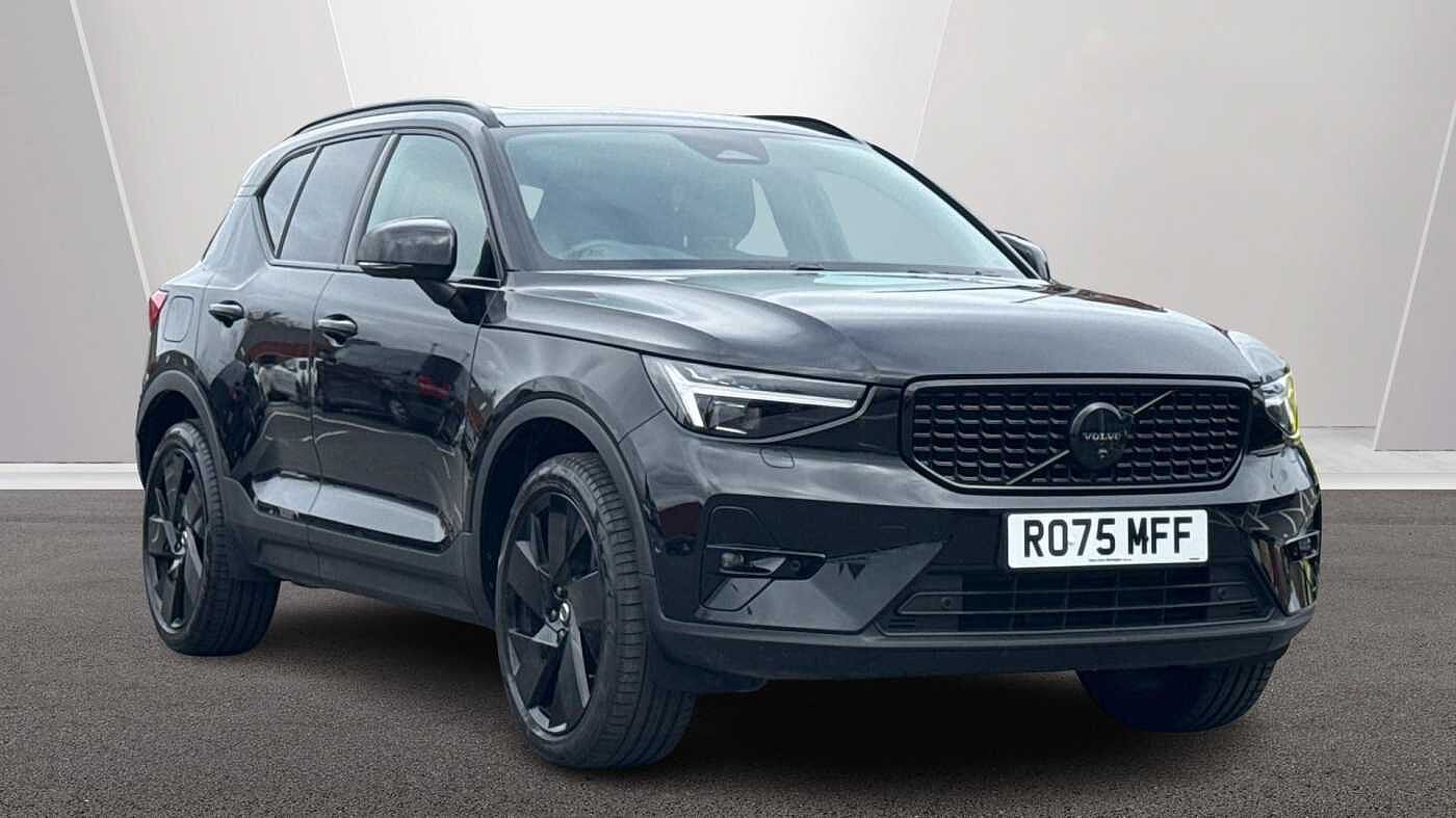 Main listing image - Volvo XC40