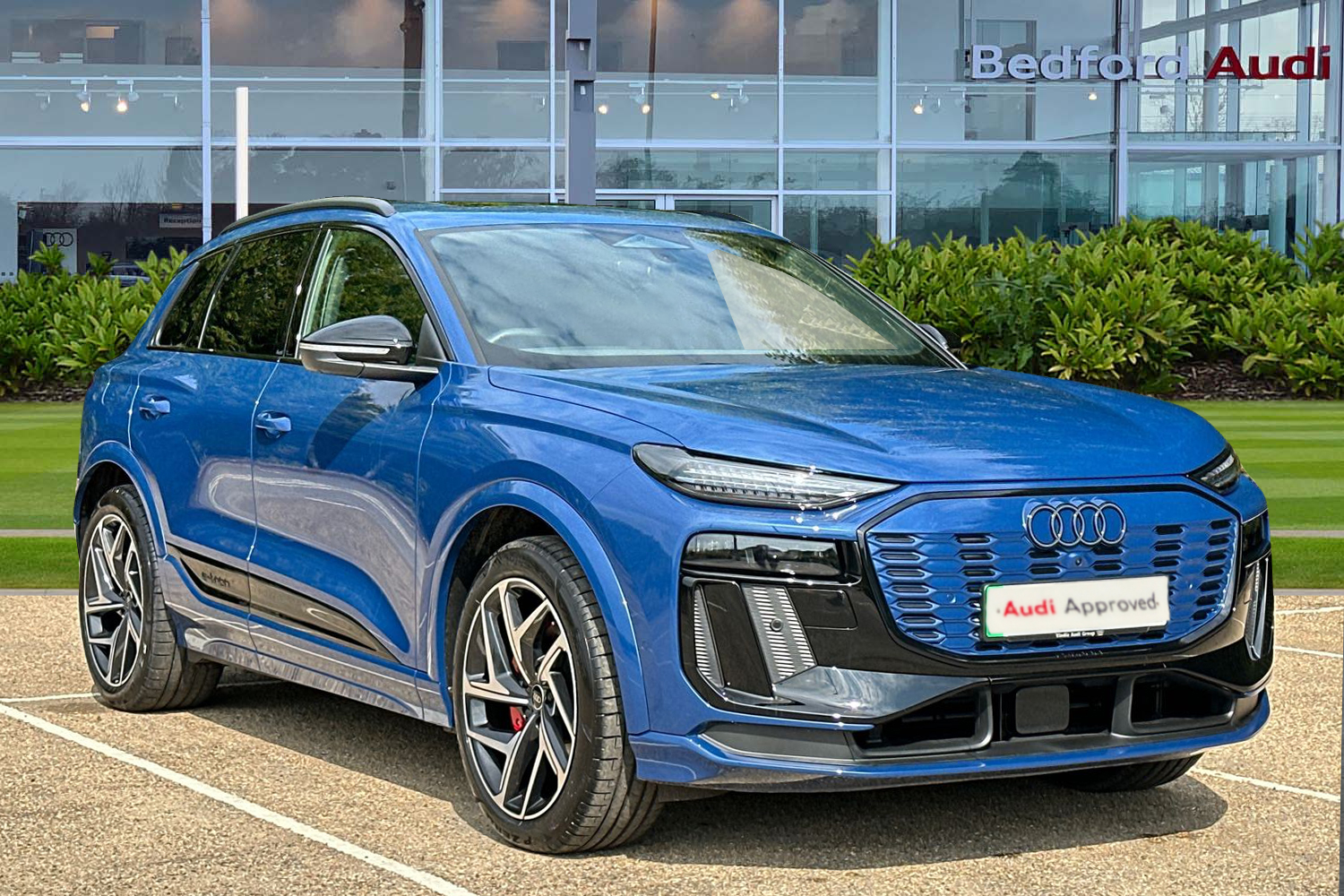 Main listing image - Audi Q6 E Tron