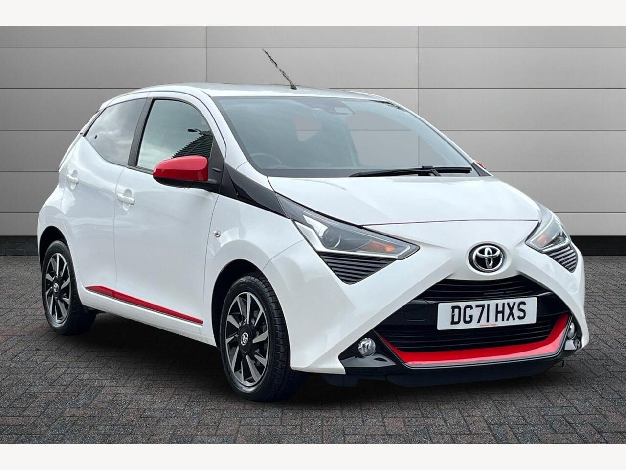 Main listing image - Toyota Aygo
