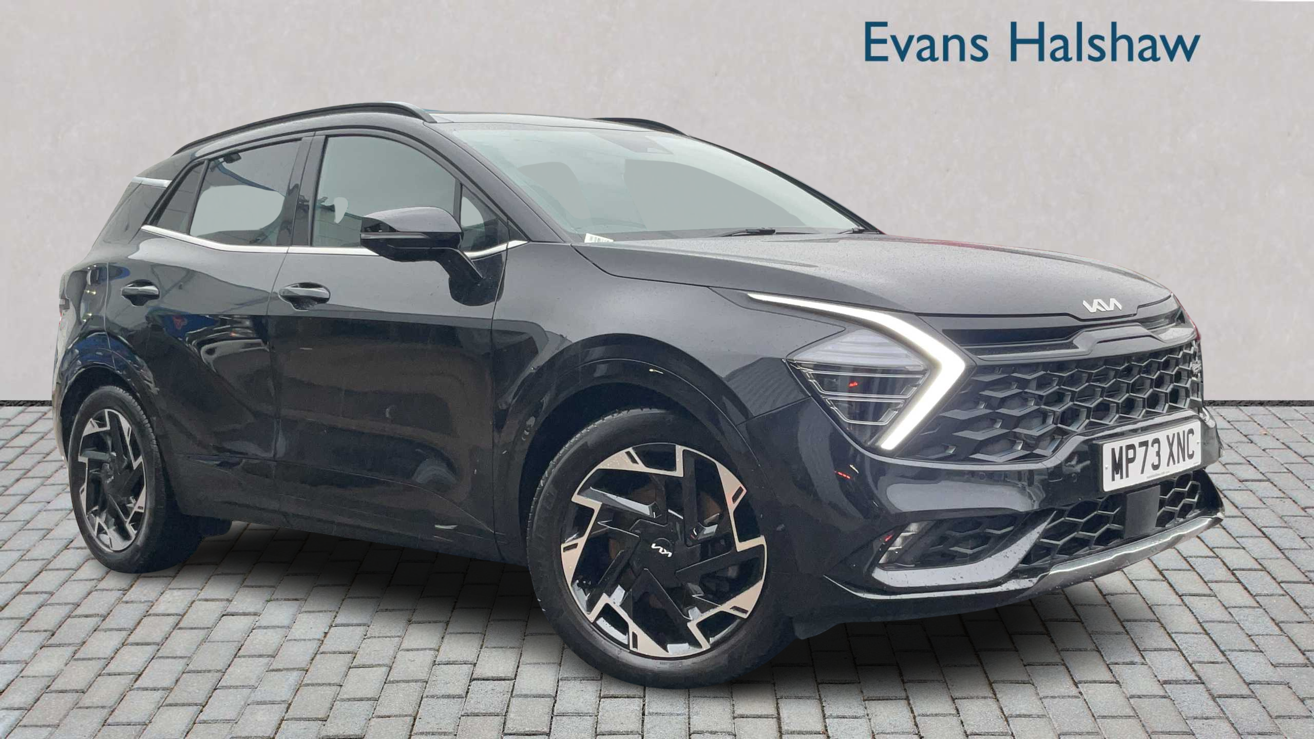 Main listing image - Kia Sportage