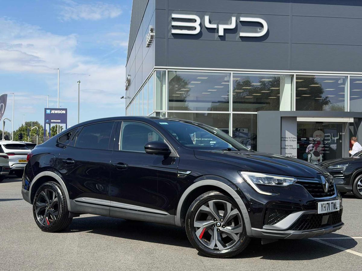Main listing image - Renault Arkana
