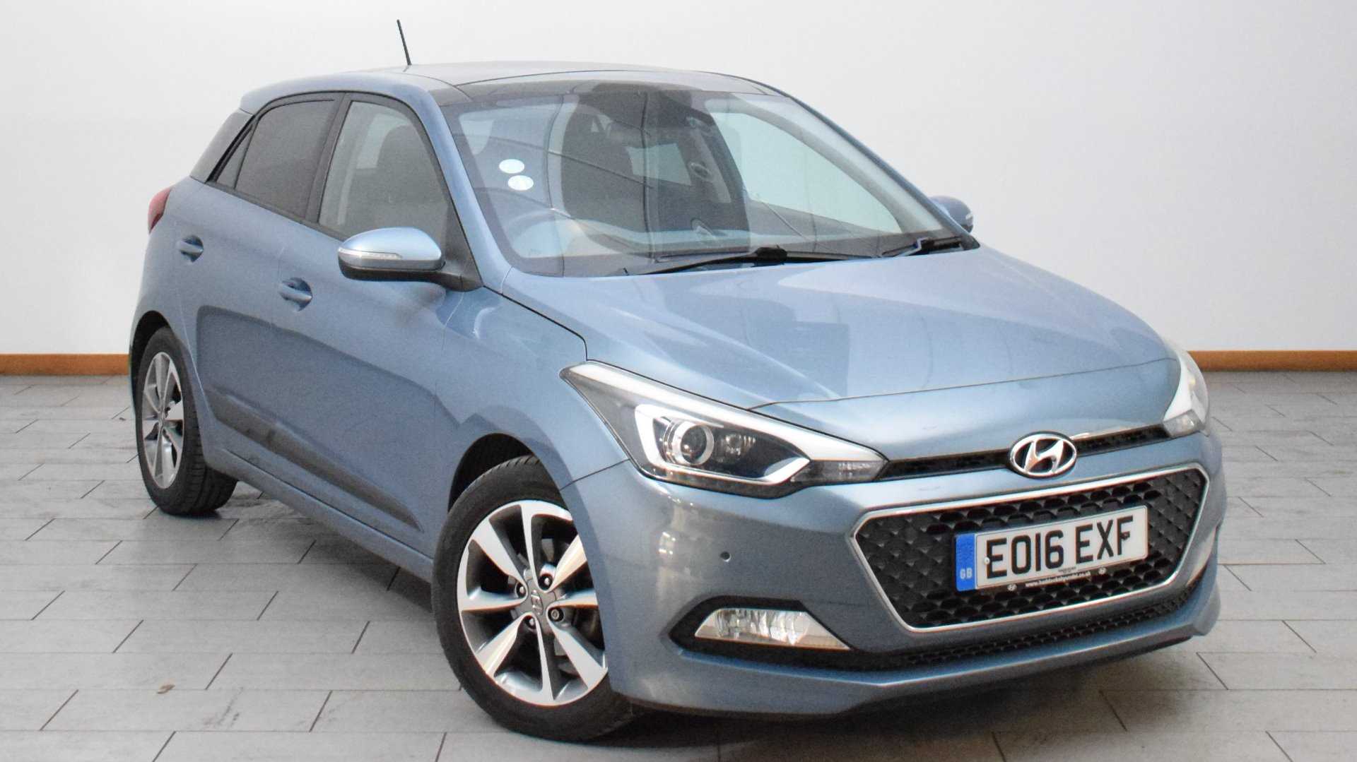 Main listing image - Hyundai i20