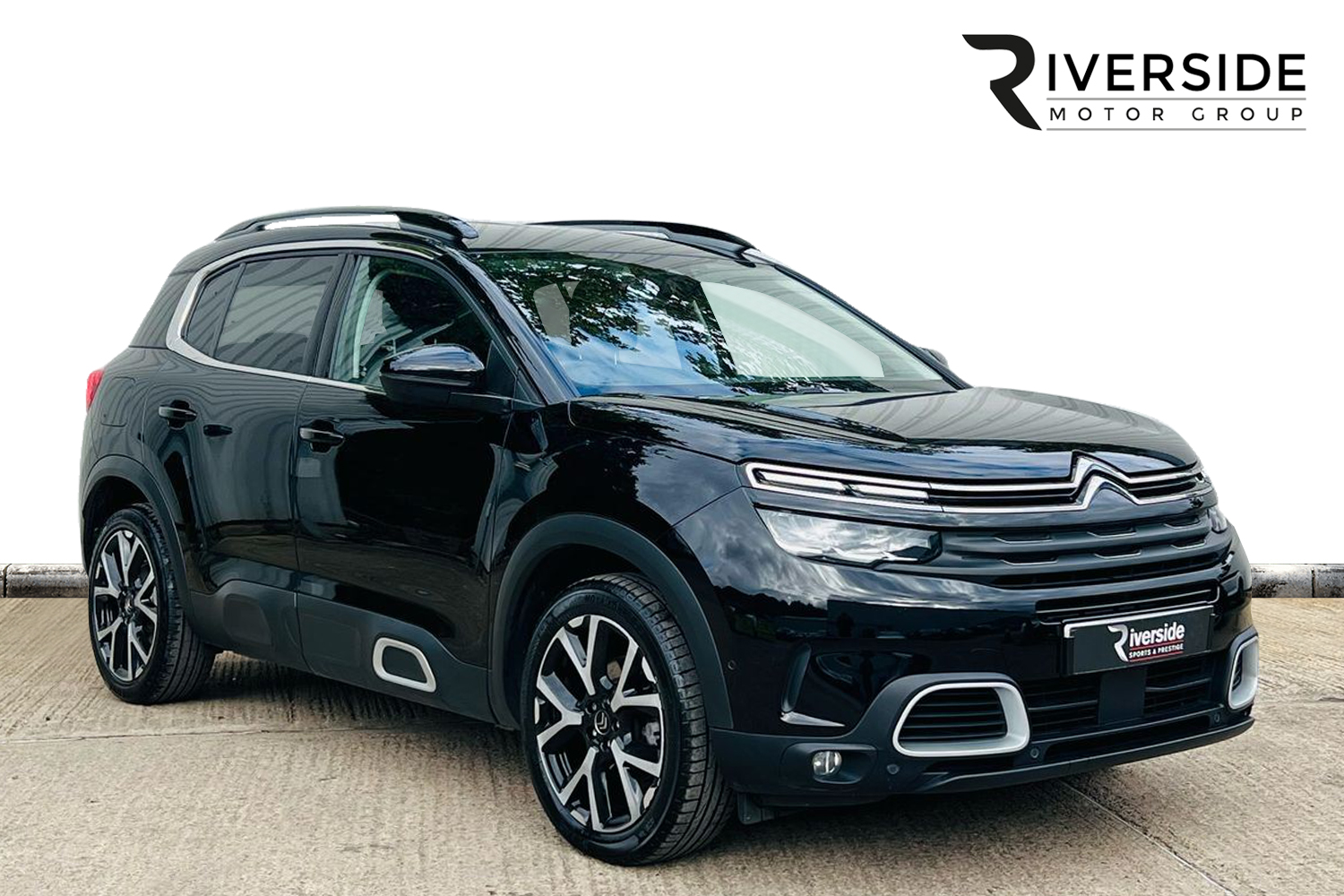 Main listing image - Citroen C5 Aircross