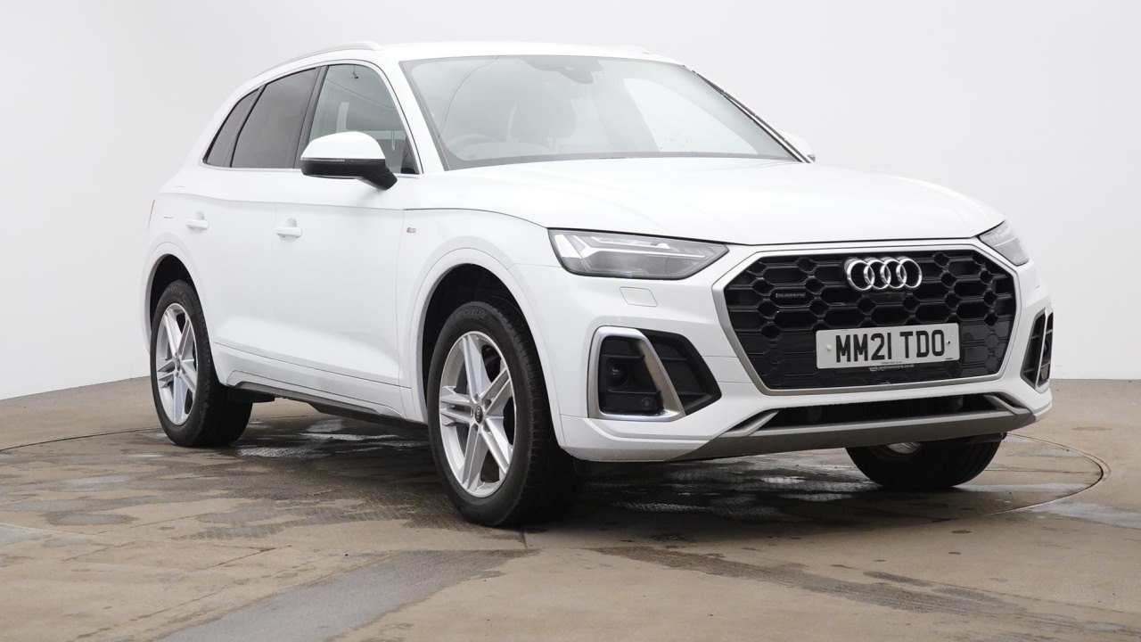 Main listing image - Audi Q5