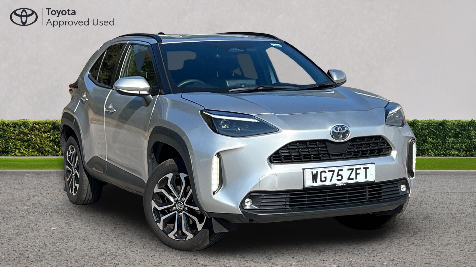 Main listing image - Toyota Yaris Cross