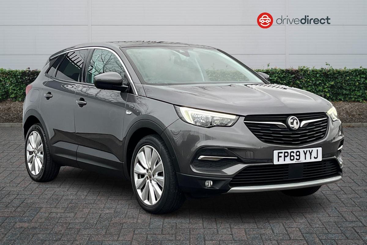 Main listing image - Vauxhall Grandland X