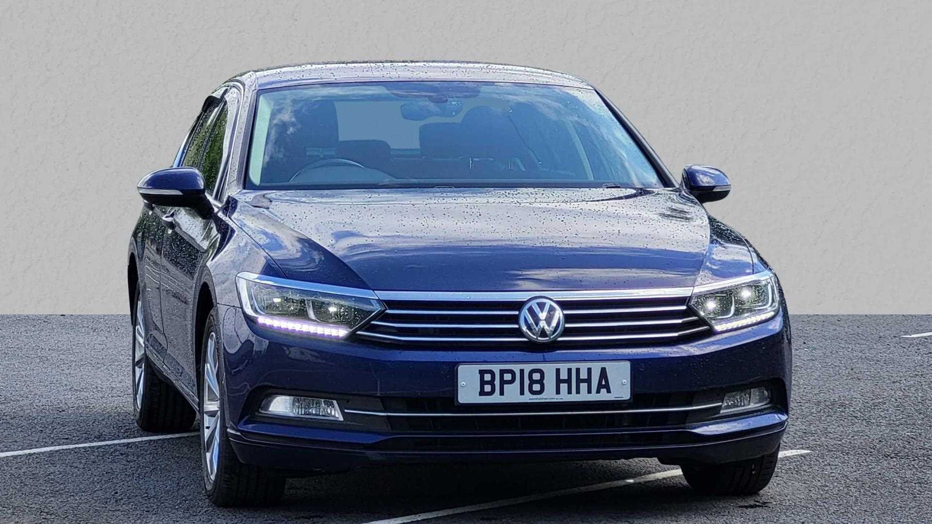 Main listing image - Volkswagen Passat