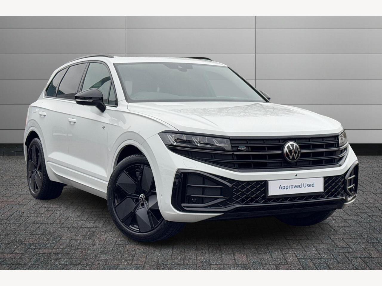 Main listing image - Volkswagen Touareg