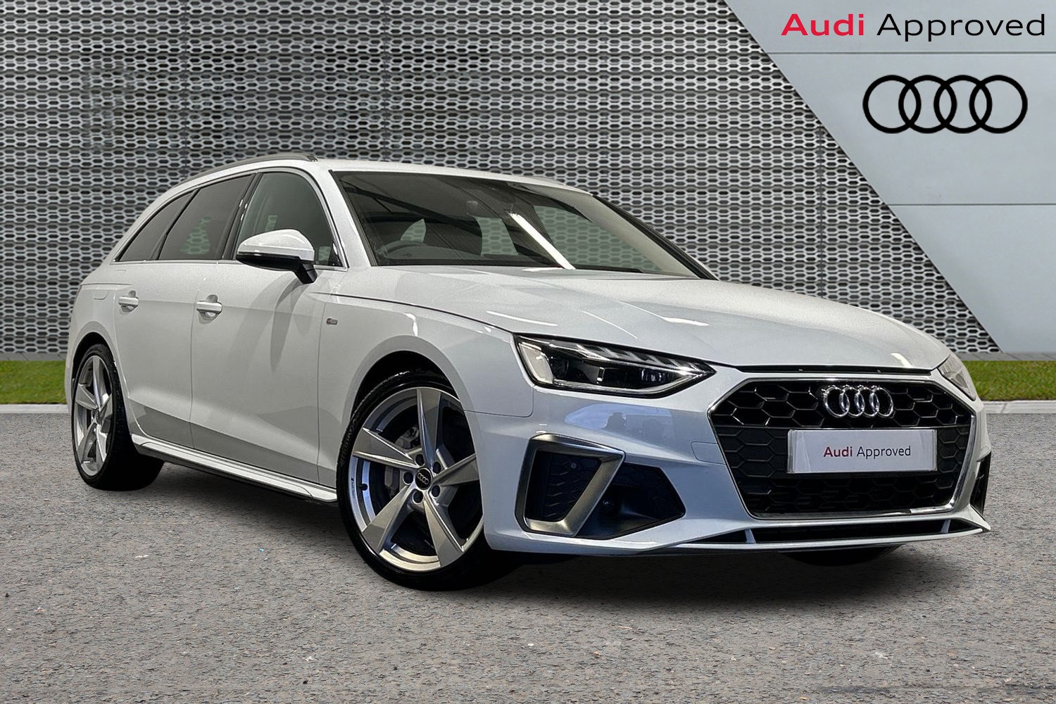 Main listing image - Audi A4 Avant