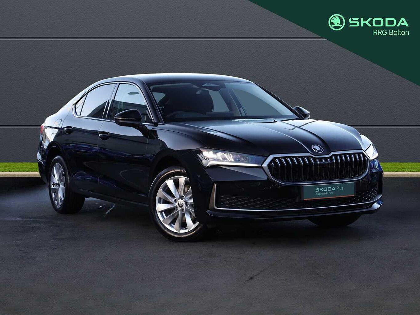 Main listing image - Skoda Superb