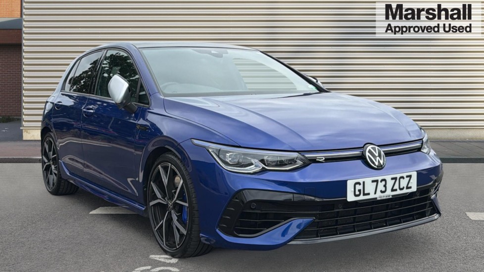 Main listing image - Volkswagen Golf