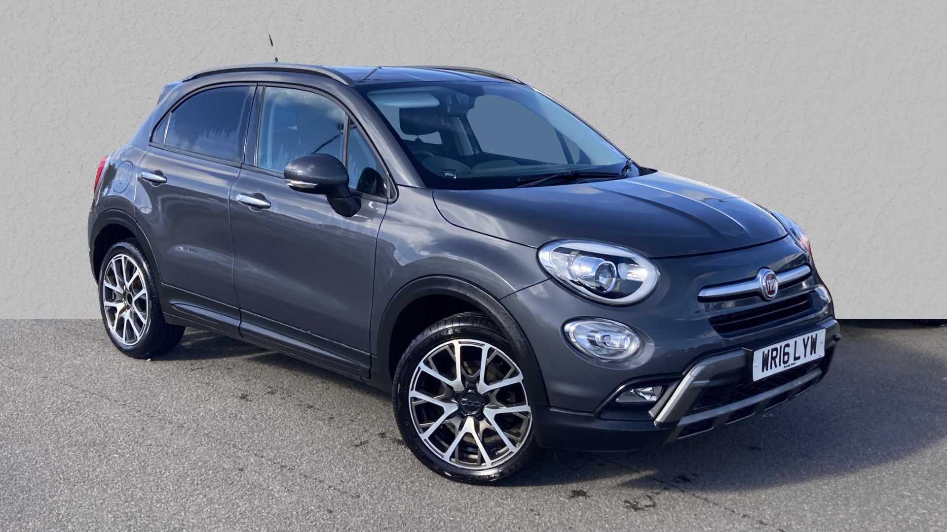 Main listing image - Fiat 500X