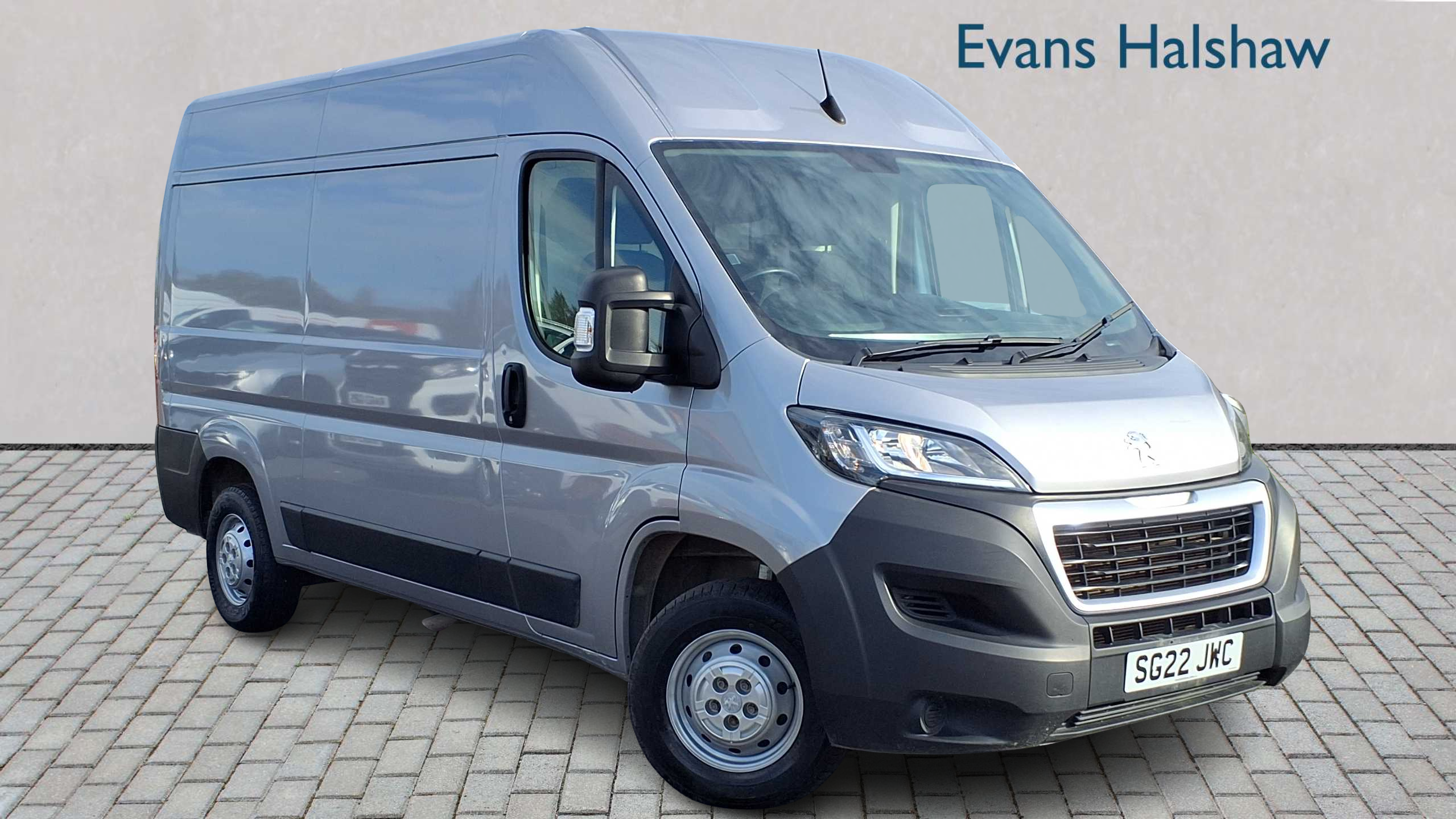 Main listing image - Peugeot Boxer
