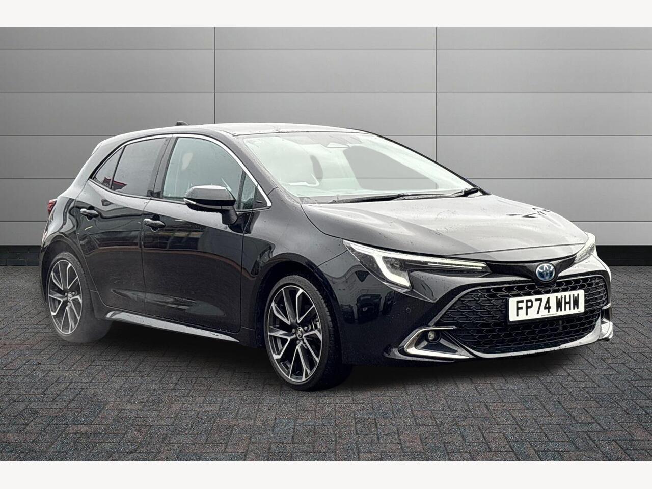 Main listing image - Toyota Corolla