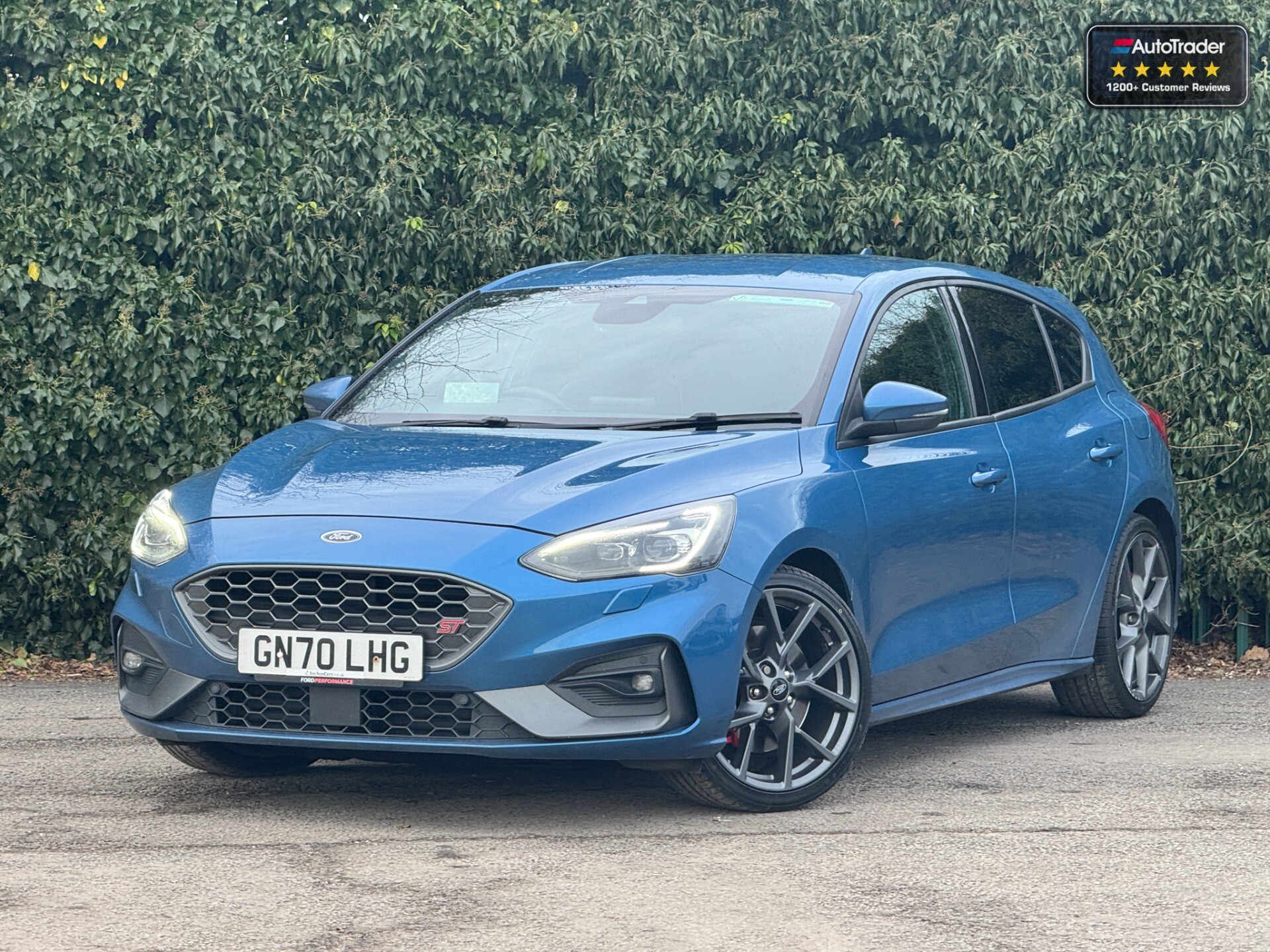 Main listing image - Ford Focus ST