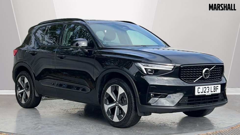 Main listing image - Volvo XC40