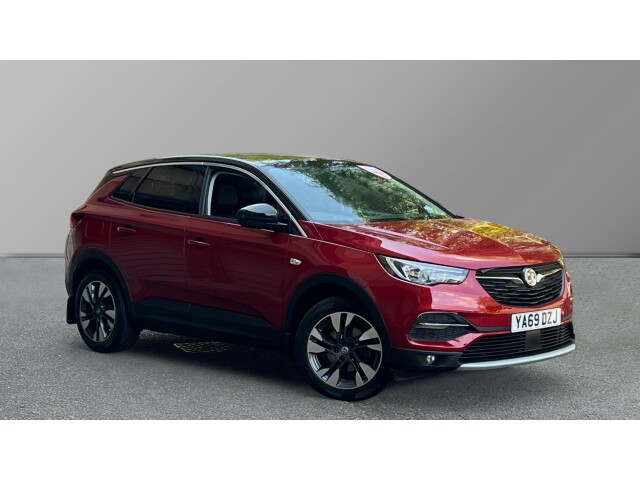 Main listing image - Vauxhall Grandland X